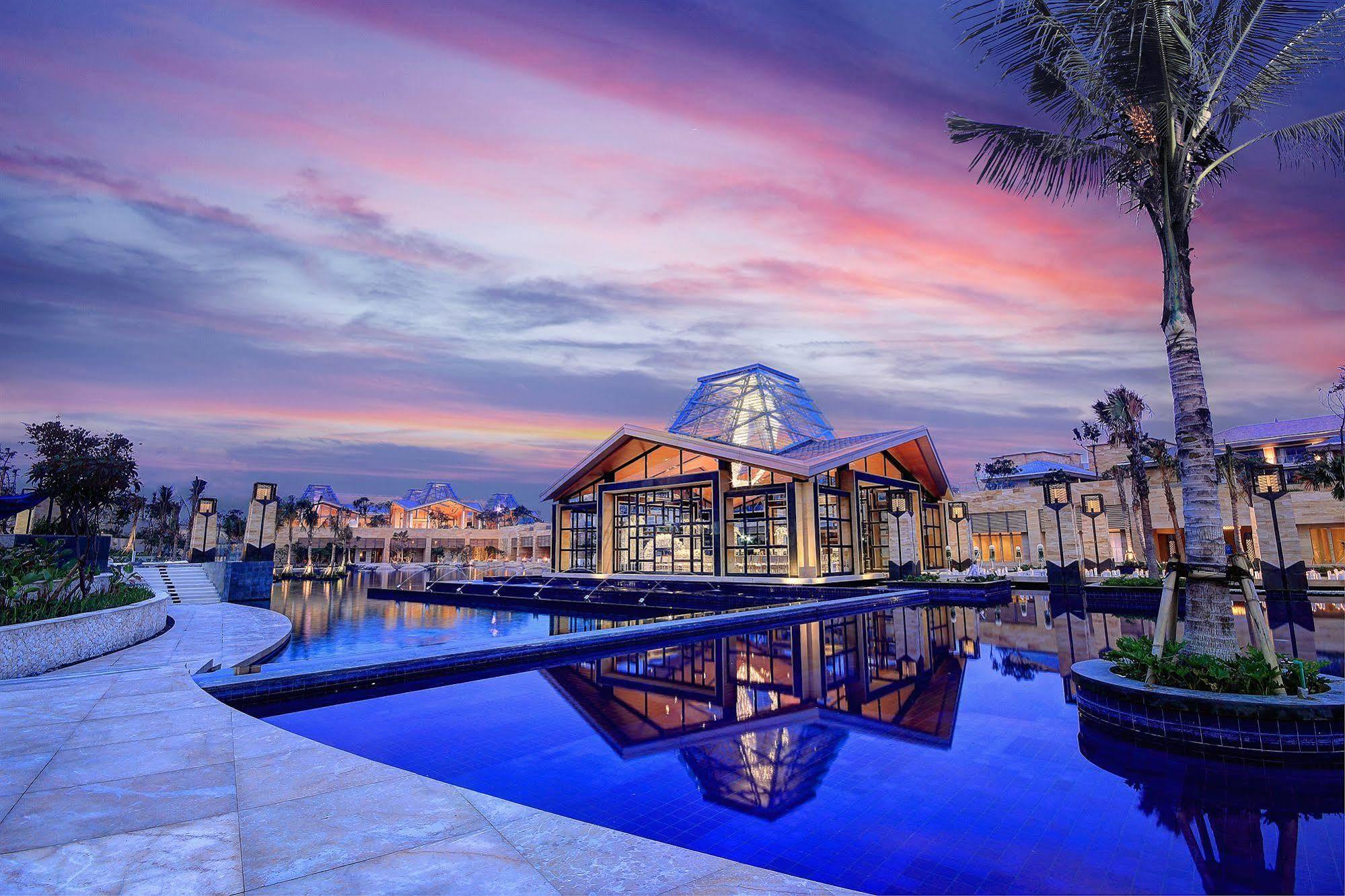 Mulia Resort Nusa Dua  Exterior photo